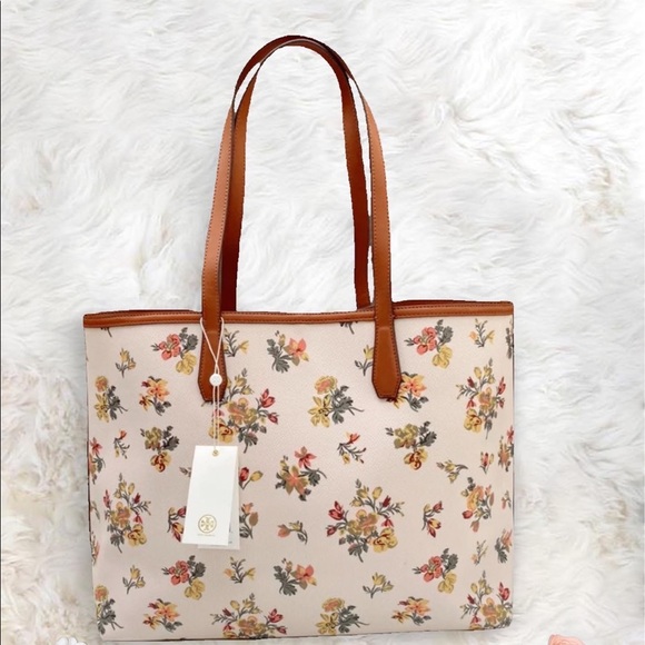 Handbags - Large Tory Burch Tote